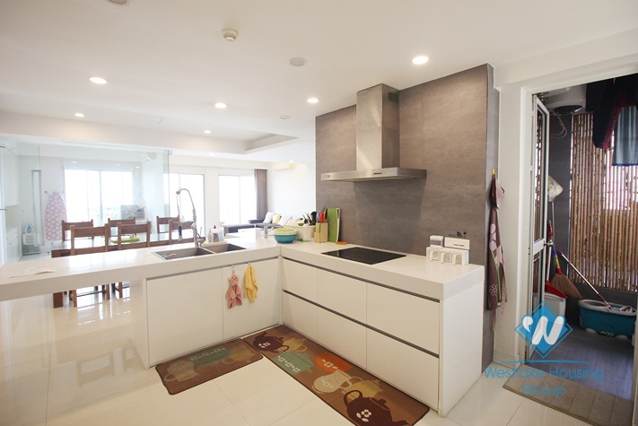 Newly three bedrooms apartment for rent in Ciputra, Tay Ho, Ha Noi